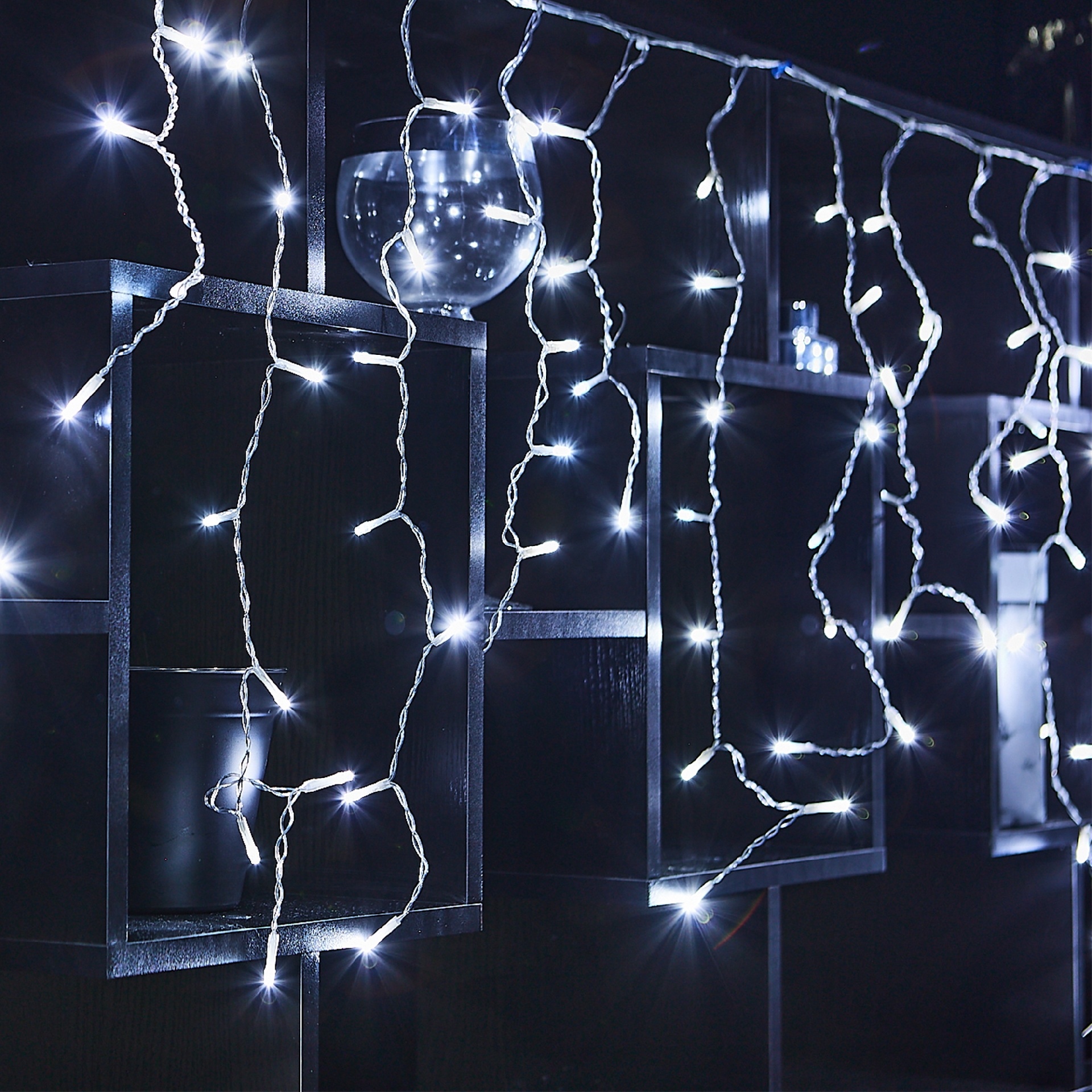 ULD-B25006-440/TTK WHITE IP44 Бахрома светодиодная с эффектом мерцания, 25м. Соединяемая. 440 светод