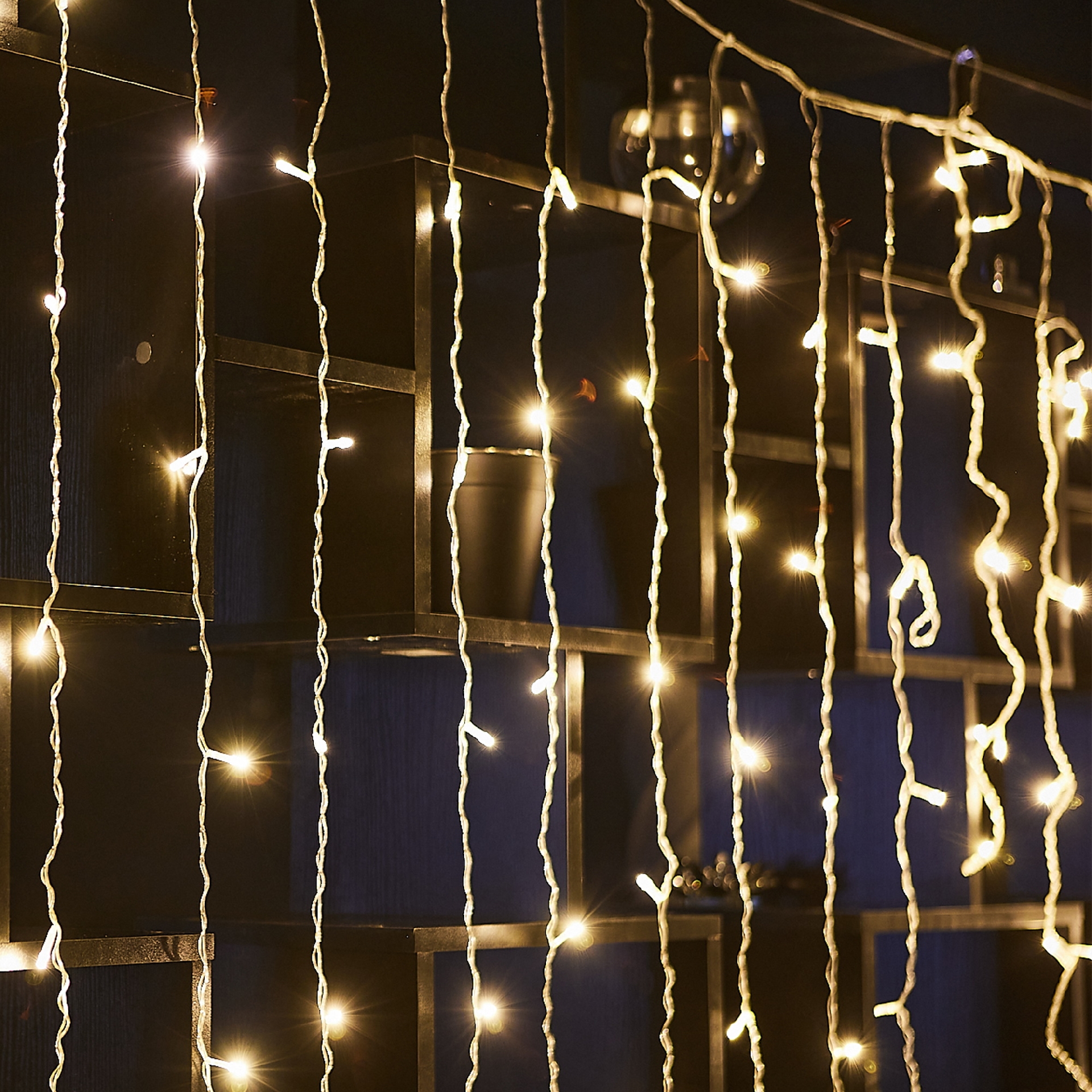 ULD-C3030-192/DTA WARM WHITE IP20 Занавес светодиодный, 3х3м. 192 светодиода. Теплый белый свет. Про